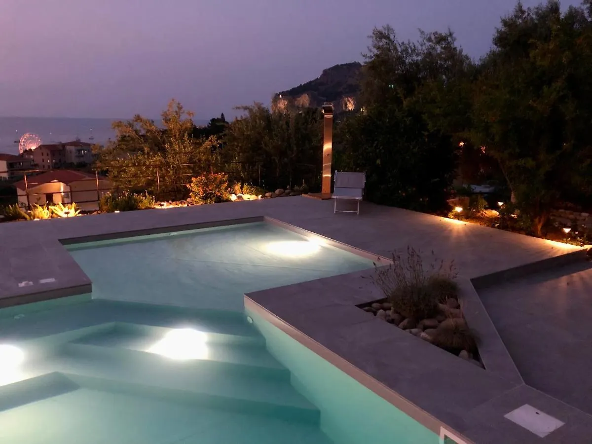 Casa Miraflores Cefalu Aparthotel